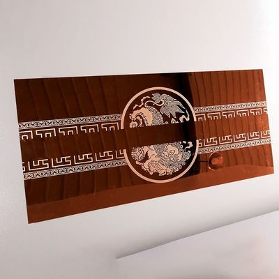 Πέντε άξονες σύνδεση ινών οπτικής λέιζερ χαρακτική μηχανή για διακόσμηση πλάκας από ανοξείδωτο χάλυβα